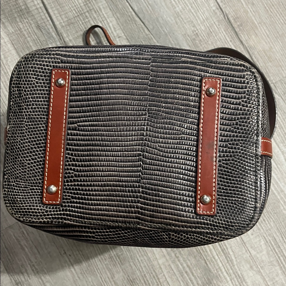 Dooney & Bourke Bag - Picture 6 of 14